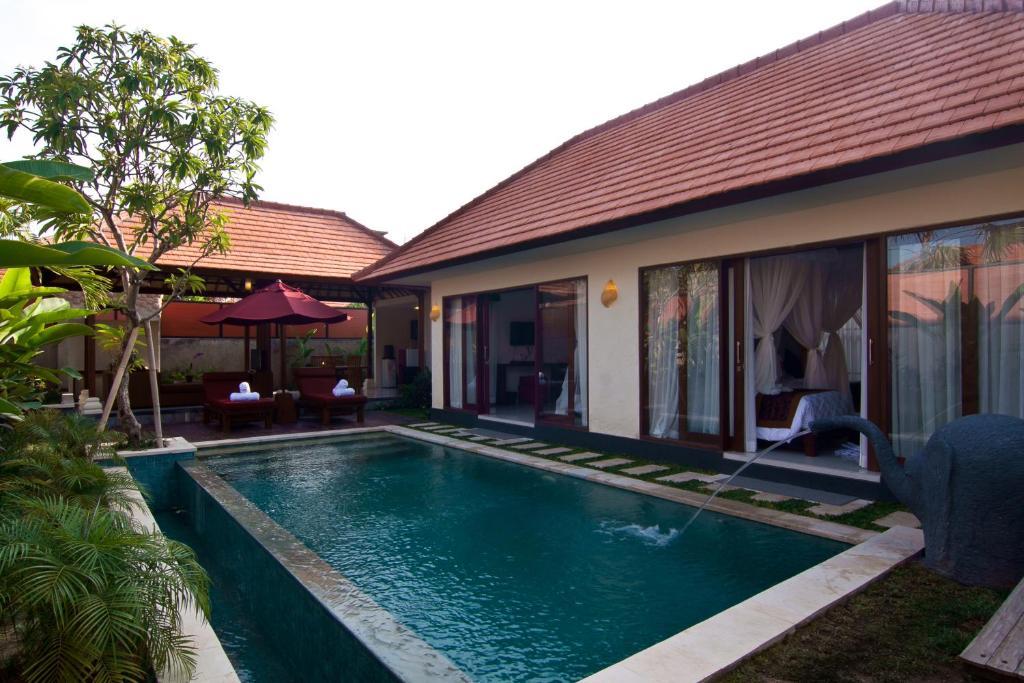 The Awan Villas - Chse Certified Seminyak  Phòng bức ảnh